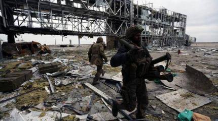 СНБО Украины вновь заявляет о наступлении российских войск СНБО Украины вновь заявляет о наступлении российских войск