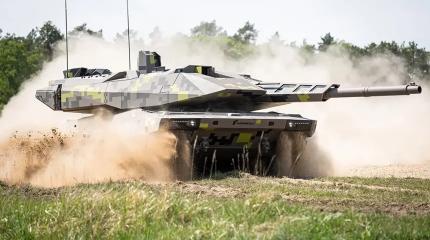 Немецкие танки KF51 Panther с 130-мм пушками так и не попали на Украину