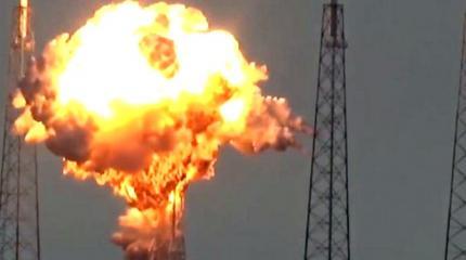 «Фалькон-9» могло погубить то же, что «Аполлон-1» и «Космос-ЗМ» «Фалькон-9» могло погубить то же, что «Аполлон-1» и «Космос-ЗМ»