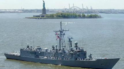 США с помощью британцев уничтожили собственный ракетный фрегат USS Boone