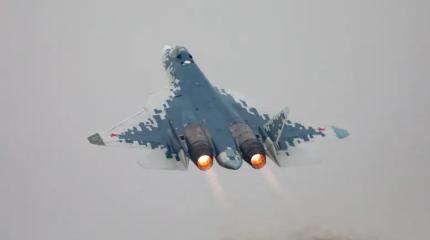Высший пилотаж: США взбесил интерес Индии к российским Су-57 Высший пилотаж: США взбесил интерес Индии к российским Су-57