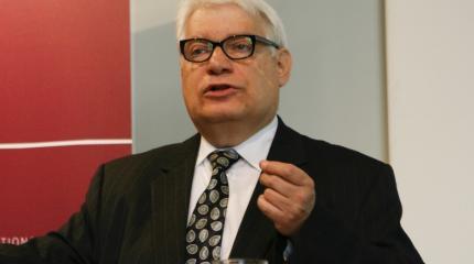 Военный эксперт Стивен Бланк: "НАТО должен быть агрессивнее к России" Военный эксперт Стивен Бланк: "НАТО должен быть агрессивнее к России"
