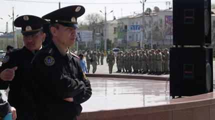 В Казахстане задержаны шесть боевиков В Казахстане задержаны шесть боевиков