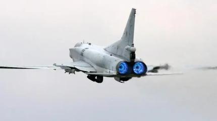 Ту-22М3 отомстил за «Паутину», разбомбив буровую «Таврида» Ту-22М3 отомстил за «Паутину», разбомбив буровую «Таврида»