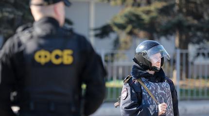 Задержаны еще двое подозреваемых в подготовке диверсий в Крыму Задержаны еще двое подозреваемых в подготовке диверсий в Крыму