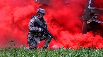 Военным США разрешили повсеместное скрытое ношение личного оружия Военным США разрешили повсеместное скрытое ношение личного оружия