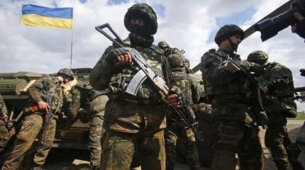 Украина готовится к войне: оружие раздадут всем военнообязанным Украина готовится к войне: оружие раздадут всем военнообязанным
