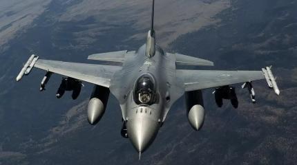 На Украине признали бесполезность F-16 - их будет сбивать Россия