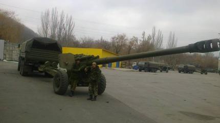 Силы ополчения вновь стягивают тяжелую артиллерию в Донецк