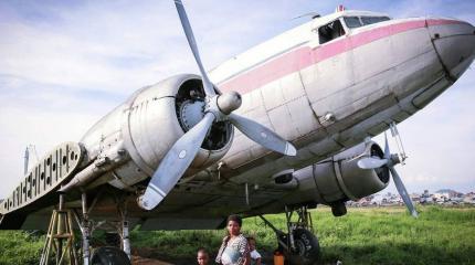 Но уже никогда над землёй не взлетать: судьба последнего самолёта "Дуглас"