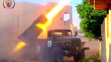 Суровая битва в Хаме: боевики ССА накрыли армию Асада огнем из «Града» Суровая битва в Хаме: боевики ССА накрыли армию Асада огнем из «Града»