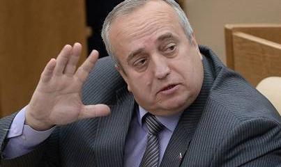 В Госдуме заявили о возможности поставок российского оружия в Донбасс В Госдуме заявили о возможности поставок российского оружия в Донбасс