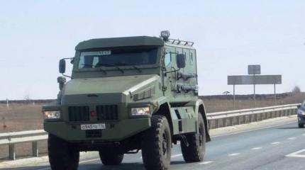 Новый бронеавтомобиль «Патруль-А» приступил к испытаниям Новый бронеавтомобиль «Патруль-А» приступил к испытаниям