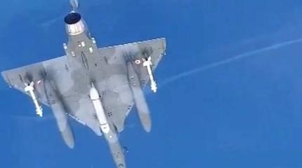 Пилот Су-30 заснял перехват трех французских самолетов над Черным морем