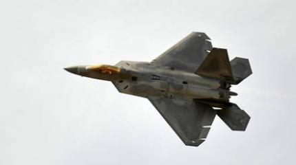 Российская ракета класса воздух-воздух К-100 превосходит американские аналоги Российская ракета класса воздух-воздух К-100 превосходит американские аналоги