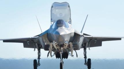 Штаты признали силу С-400: F-35 учат прятаться от российских комплексов ПВО