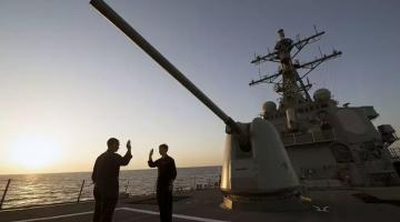 США стягивают военные корабли в акваторию Черного моря