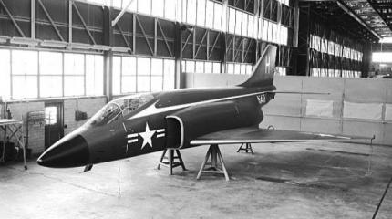 Проект палубного истребителя-бомбардировщика McDonnell F3H-G/F3H-H Проект палубного истребителя-бомбардировщика McDonnell F3H-G/F3H-H
