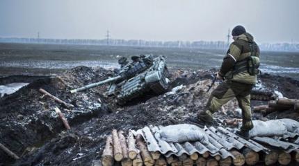 ВСУ вымещают злобу на мирных жителях Дебальцево из-за бессилия ВСУ вымещают злобу на мирных жителях Дебальцево из-за бессилия