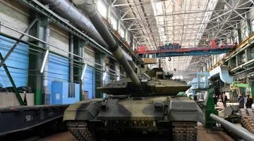 Танки Т-90М "Прорыв", возможно, в будущем получат комплексы активной защиты