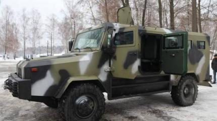На Украине произвели новый бронеавтомобиль КОЗАК 2014 На Украине произвели новый бронеавтомобиль КОЗАК 2014