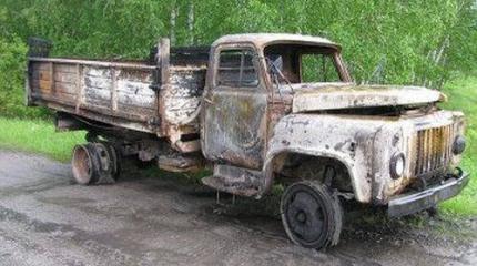 На дороге между Славянском и Краматорском уничтожен вражеский конвой На дороге между Славянском и Краматорском уничтожен вражеский конвой