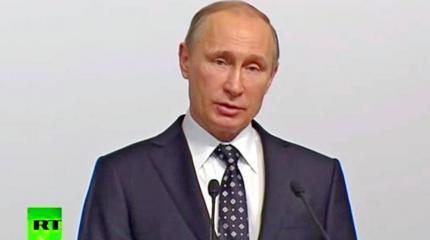 Путин — членам поисковых отрядов жертв ВОВ: Вы возвращаете имена павших бойцов