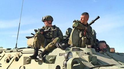 Российские военные уходят из сирийского города перед вторжением турок