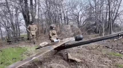 Точное попадание: БПЛА «Форпост» уничтожил позиции ВСУ в Сумской области Точное попадание: БПЛА «Форпост» уничтожил позиции ВСУ в Сумской области