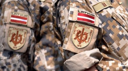 В Латвии будут штрафовать за незаконное ношение военной формы В Латвии будут штрафовать за незаконное ношение военной формы