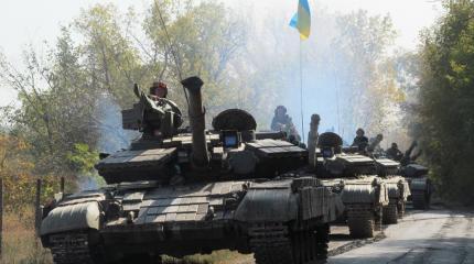 Киев назвал условие отвода сил и вооружений в Донбассе Киев назвал условие отвода сил и вооружений в Донбассе