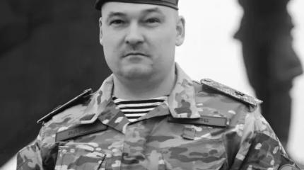 Первый дважды Герой РФ: генерала Гудкова удостоили высшей награды России