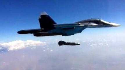 Удар КАБ-1500 по объекту террористов в Сирии попал на видео