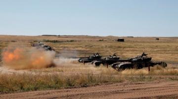 Танковые экипажи ЛНР провели отработку боевых нормативов