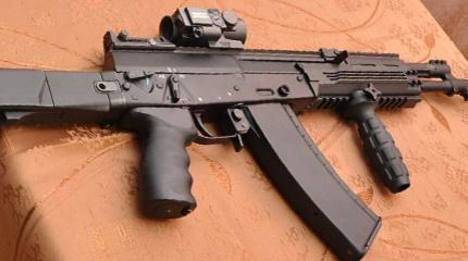 Испытания АК-12 на использование в экипировке "Ратник" продолжаются Испытания АК-12 на использование в экипировке "Ратник" продолжаются
