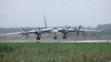 Два российских Ту-95МС выполнили полет над Японским морем и Тихим океаном