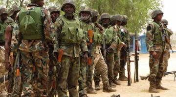 Военный суд в Нигерии приговорил к смертной казни 54 солдата