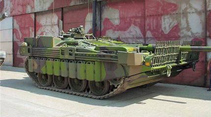 Т-14 «Армата» против «Стервы»