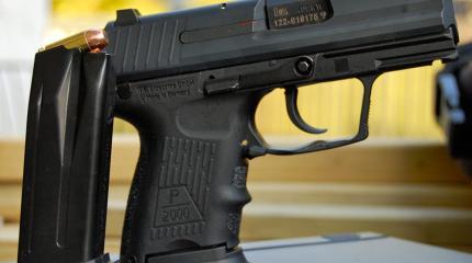 Пистолет Heckler & Koch P2000