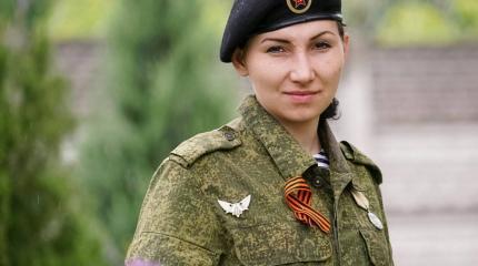 «Некоторых вылечит только свинец». Как женщины воюют на Донбассе «Некоторых вылечит только свинец». Как женщины воюют на Донбассе