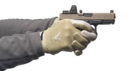 Альтернатива перчаткам «Nomex Flight Gloves» от компании «Velocity Systems» Альтернатива перчаткам «Nomex Flight Gloves» от компании «Velocity Systems»