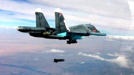 Боевики засняли попытки сбить российский Су-34 в Сирии Боевики засняли попытки сбить российский Су-34 в Сирии