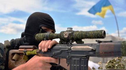 Киев хочет больше крови: на Донбасс прибыли снайперы ВСУ Киев хочет больше крови: на Донбасс прибыли снайперы ВСУ