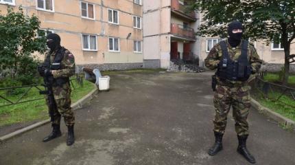 Вооруженного украинского разведчика поймали в Симферополе Вооруженного украинского разведчика поймали в Симферополе