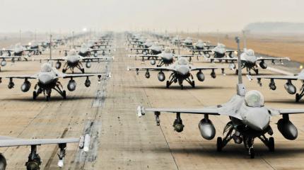 США ежедневно тратит 9 млн долларов на борьбу с Исламским государством США ежедневно тратит 9 млн долларов на борьбу с Исламским государством