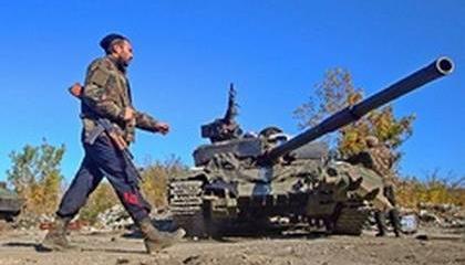 Ополченцы перерезали артерию снабжения группировки ВСУ Ополченцы перерезали артерию снабжения группировки ВСУ