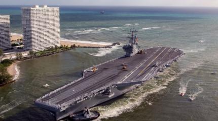 В октябре в Южную Корею прибудет атомный авианосец ВМС США В октябре в Южную Корею прибудет атомный авианосец ВМС США
