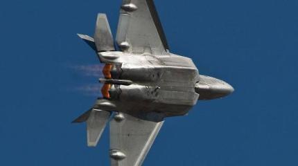 Бесполезный «стелс»: американская технология не спасет F-22 от ПВО