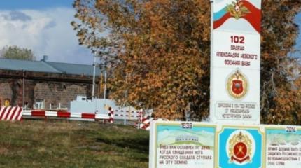 В Армении вновь погибли российские военные В Армении вновь погибли российские военные