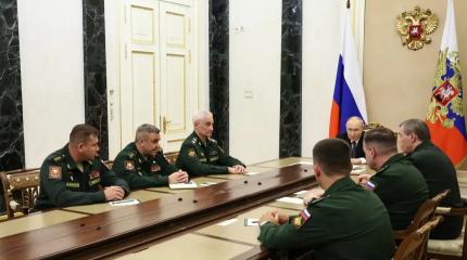 «Старая система не справилась». Путин омолодил руководство Минобороны